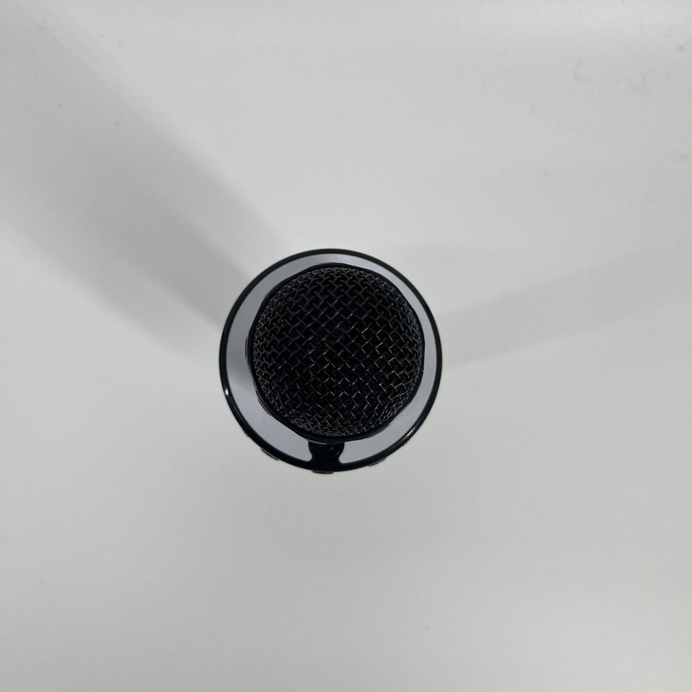 iJoy OPEN MIC Bluetooth Speaker & Karaoke Microphone (no charging USB cord) - Picture 2 of 3